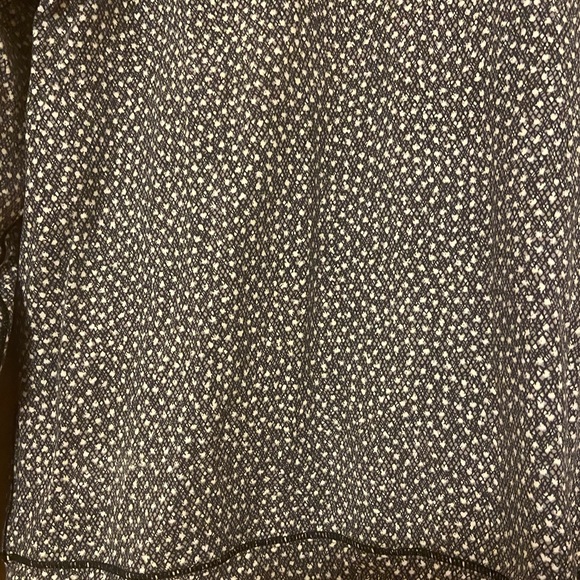 Lulu Lemon Long Sleeve Size 10 - Picture 3 of 8